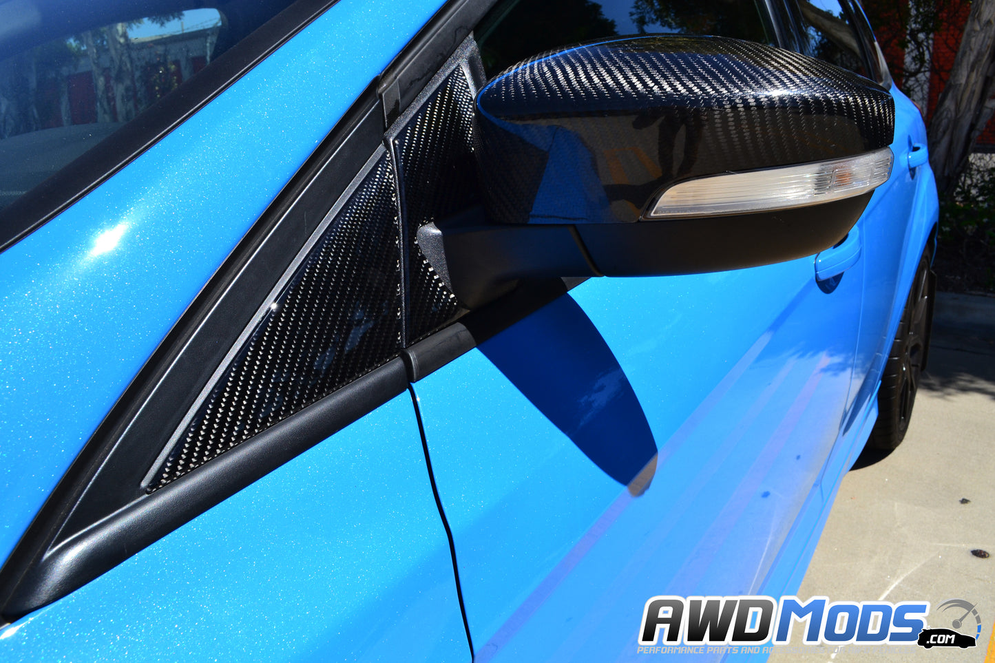 Tufskinz Peel & Stick Carbon Fiber Mirror Flag Accent Kit for the Ford Focus RS / ST (4 Pieces)